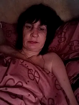 Snapshot of Laura_Kiss chatting on April 2026 10:11:02 PM Laura Kiss online show from April 2026 10:11:02 PM