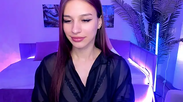 Snapshot of KristineBeauty chatting on February 2025 09:09:01 AM KristineBeauty online show from February 2025 09:09:01 AM