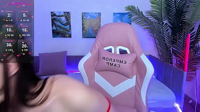 Snapshot of KristineBeauty chatting on February 2025 01:46:02 AM KristineBeauty online show from February 2025 01:46:02 AM