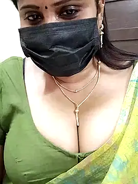 Queenflowerr online show from February 2025 10:14:02 AM