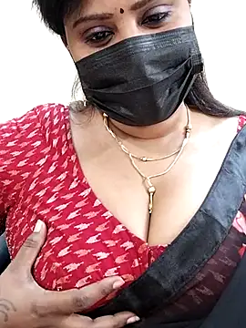 Queenflowerr online show from March 2025 02:30:02 AM