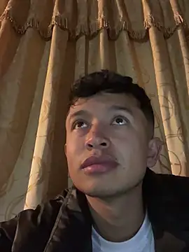 Snapshot of sebaxx8_ chatting on February 2025 01:45:01 AM sebaxx8 online show from February 2025 01:45:01 AM