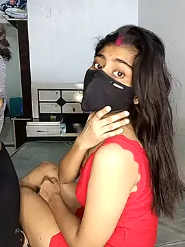 Love-N online show from October 2025 07:47:01 PM