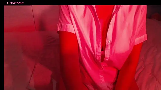sweetchani666 online show from May 2026 08:00:01 AM