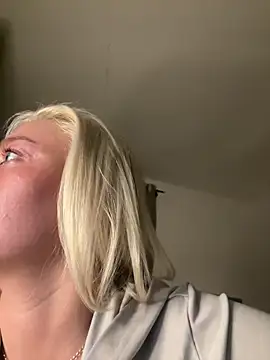 blissdimicco online show from January 2025 04:34:01 PM