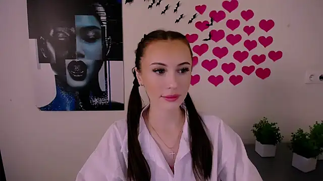 Snapshot of Nikonara_Love chatting on January 2025 12:52:01 PM Nikonara Love online show from January 2025 12:52:01 PM