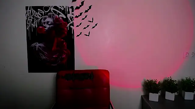 Snapshot of Nikonara_Love chatting on January 2025 05:58:02 PM Nikonara Love online show from January 2025 05:58:02 PM