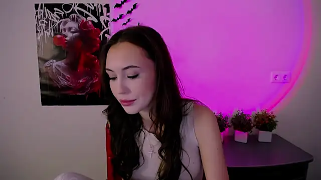 Snapshot of Nikonara_Love chatting on February 2025 02:02:02 PM Nikonara Love online show from February 2025 02:02:02 PM