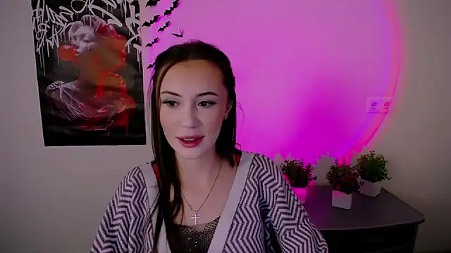 Snapshot of Nikonara_Love chatting on February 2025 01:51:02 PM Nikonara Love online show from February 2025 01:51:02 PM