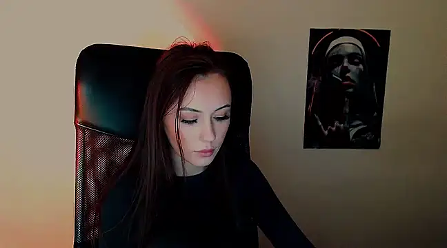 Snapshot of Nikonara_Love chatting on March 2025 05:22:02 PM Nikonara Love online show from March 2025 05:22:02 PM