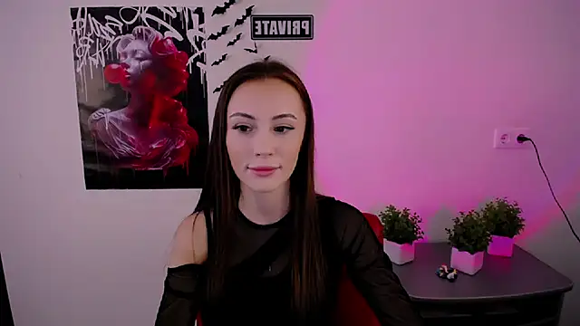 Snapshot of Nikonara_Love chatting on March 2025 11:58:02 AM Nikonara Love online show from March 2025 11:58:02 AM