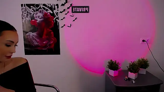 Snapshot of Nikonara_Love chatting on March 2025 12:42:02 PM Nikonara Love online show from March 2025 12:42:02 PM