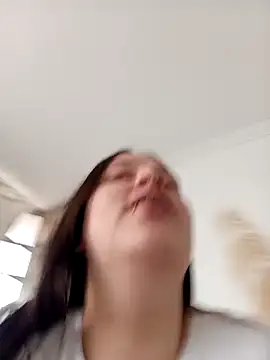 ary-cooper online show from November 2025 09:00:02 PM