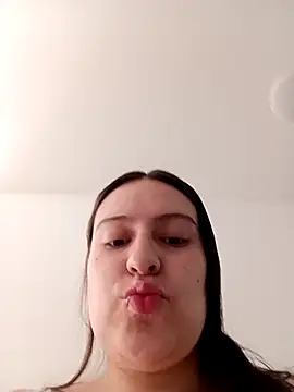 Snapshot of ary-cooper chatting on December 2025 06:47:01 PM ary-cooper online show from December 2025 06:47:01 PM