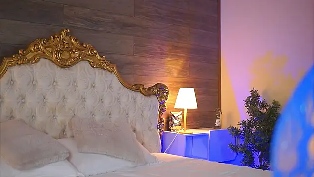 Juicy Jessye online show from February 2025 08:44:02 PM