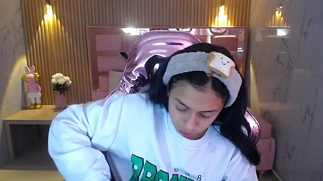 lilith petit sub online show from March 2025 03:17:01 AM