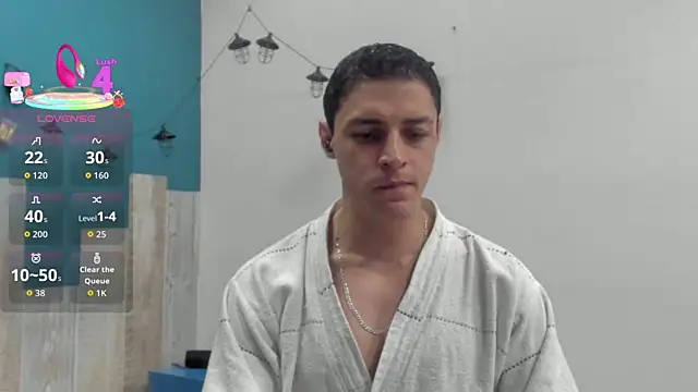 Frank Millers online show from October 2025 09:14:02 PM