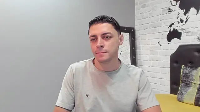 Frank Millers online show from November 2025 07:56:02 PM