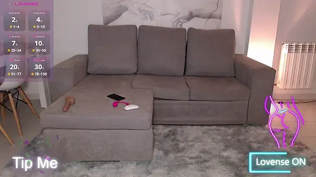 issa--love online show from January 2025 09:11:02 PM