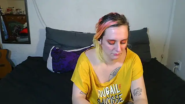 Evelan420 online show from October 2025 06:08:02 PM