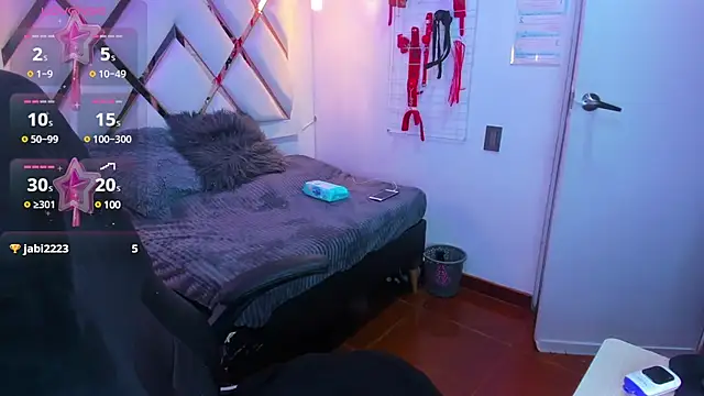 Belinda Braund online show from March 2025 12:45:01 PM