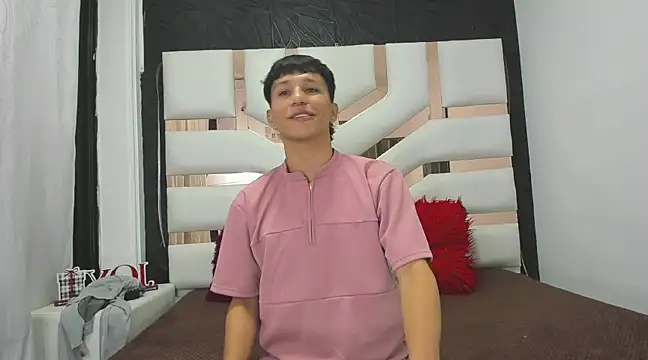 MarckPassion online show from February 2025 01:11:01 PM