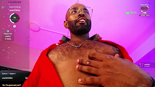 Snapshot of Simon_Basset chatting on January 2025 02:59:01 AM Simon Basset online show from January 2025 02:59:01 AM