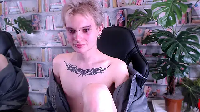 DemianEnglen online show from March 2025 05:35:01 AM