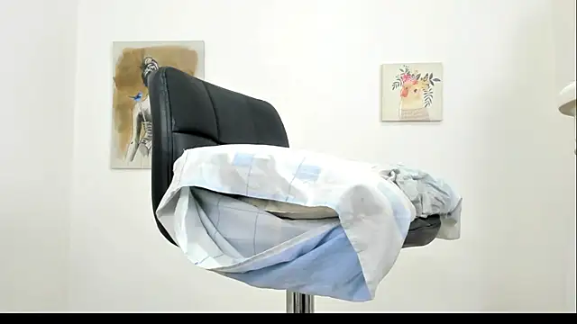 elizabethQuenx online show from March 2025 08:54:01 PM