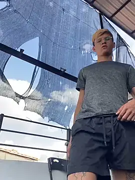 izan 20 online show from March 2025 02:46:02 PM