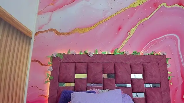 scarlett  evans  online show from March 2026 06:37:02 PM