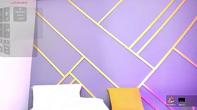 Alaia Colins online show from March 2025 04:19:01 AM