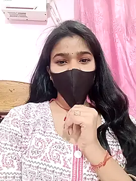 Simran-001 online show from March 2025 12:43:02 PM