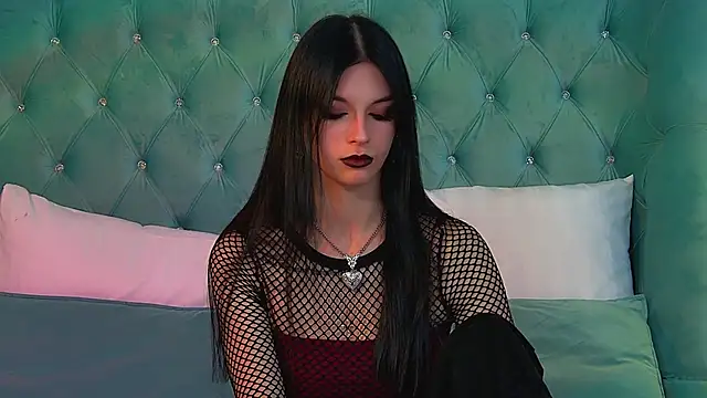 BeverlyMost online show from March 2026 06:35:02 PM