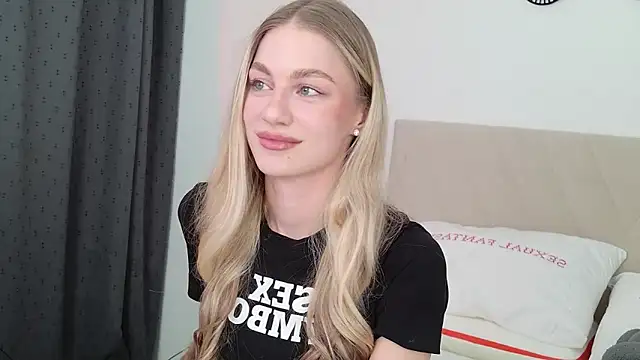 GabriellaOlsen online show from April 2026 03:20:02 PM