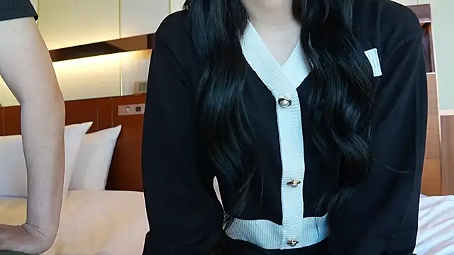 Snapshot of hansha_kun chatting on February 2025 07:16:01 AM hansha kun online show from February 2025 07:16:01 AM