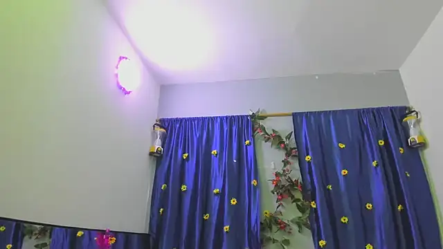 ShairaMarss online show from November 2025 02:32:01 PM