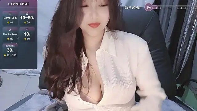 Snapshot of tunestar chatting on February 2025 10:07:01 AM tunestar online show from February 2025 10:07:01 AM