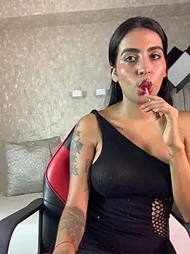 Snapshot of genesissara chatting on May 2026 11:12:03 PM genesissara online show from May 2026 11:12:03 PM