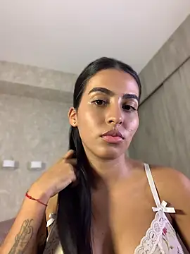 Snapshot of genesissara chatting on August 2026 04:03:01 AM genesissara online show from August 2026 04:03:01 AM