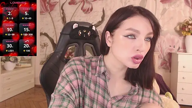 BritneyBarker online show from September 2025 04:03:01 AM