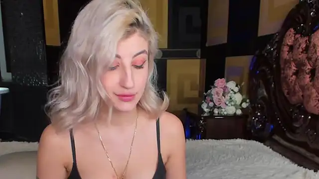 wawmom online show from March 2026 06:56:01 PM