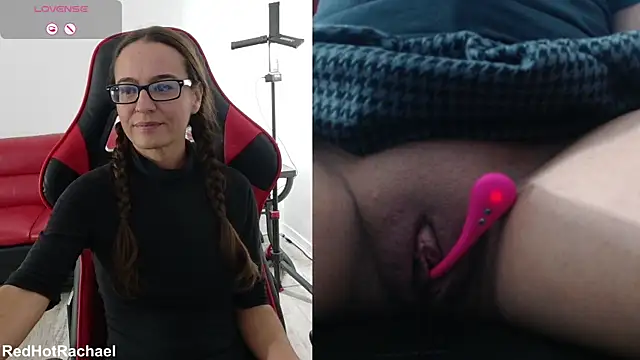 RedHotRachael online show from September 2025 06:44:01 PM