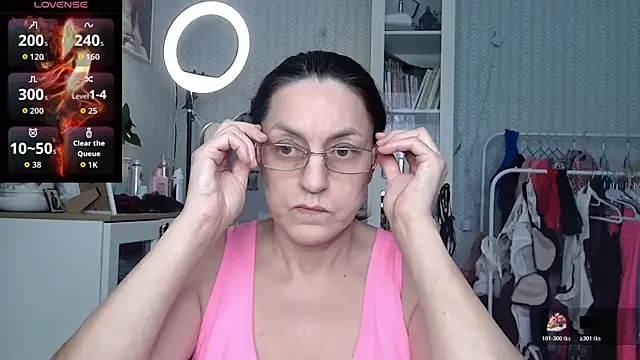 Snapshot of Soffya_Soy chatting on February 2026 12:48:02 PM Soffya Soy online show from February 2026 12:48:02 PM