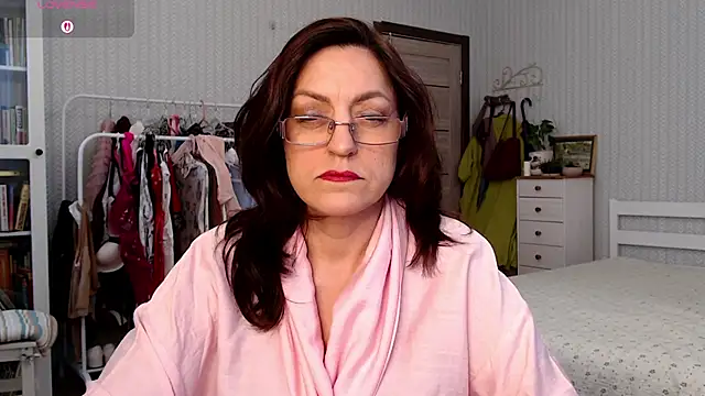 Soffya Soy online show from April 2026 06:58:02 AM