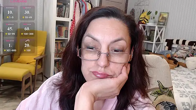 Snapshot of Soffya_Soy chatting on May 2026 02:22:01 PM Soffya Soy online show from May 2026 02:22:01 PM