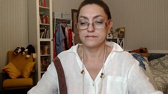 Snapshot of Soffya_Soy chatting on June 2026 02:33:01 PM Soffya Soy online show from June 2026 02:33:01 PM