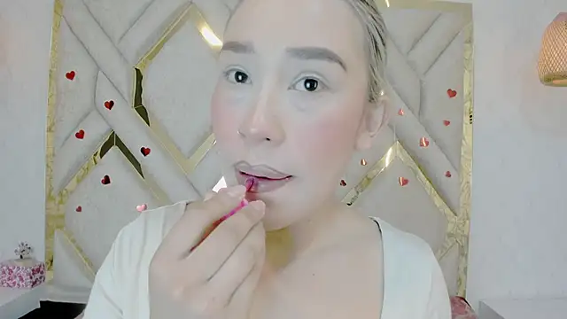 Lannajansen online show from February 2025 01:19:02 PM