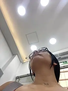 ruby  00 online show from March 2025 09:37:02 PM