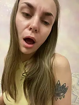 White Lu online show from February 2025 11:16:02 PM